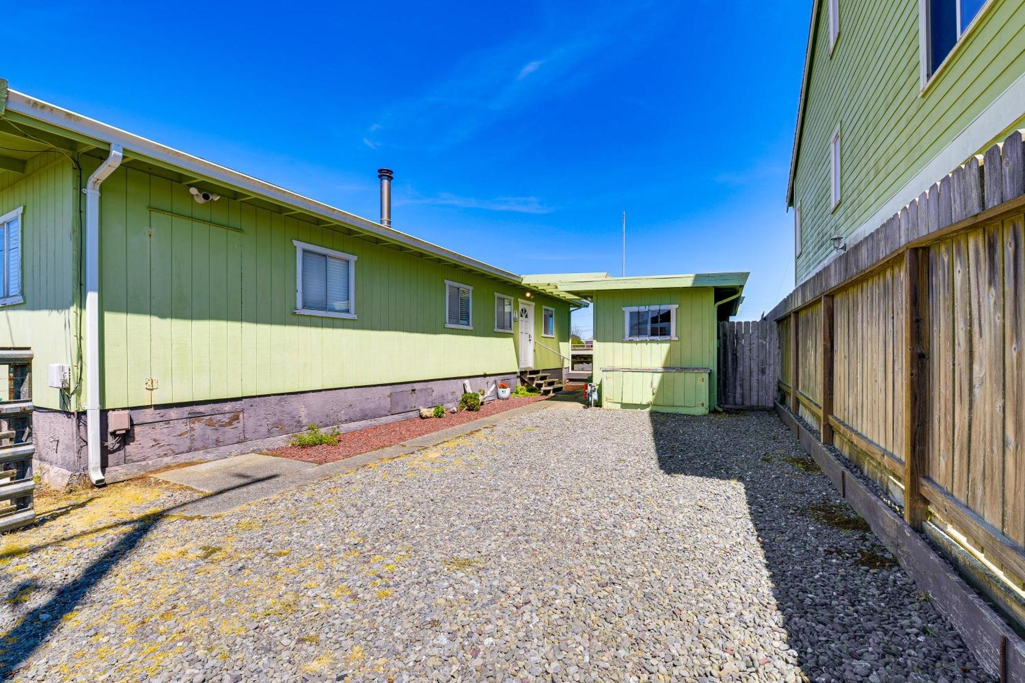 Holiday home Peaceful With 30-foot Dock